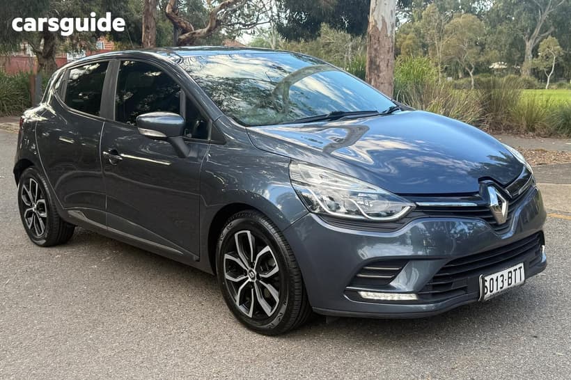 Grey 2018 Renault Clio Hatchback Life