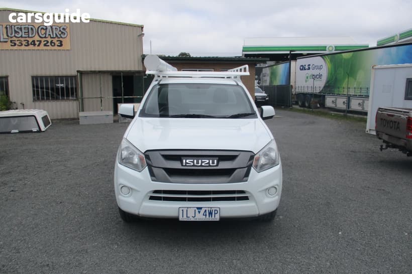 White 2017 Isuzu D-MAX Cab Chassis Sx (4X2)