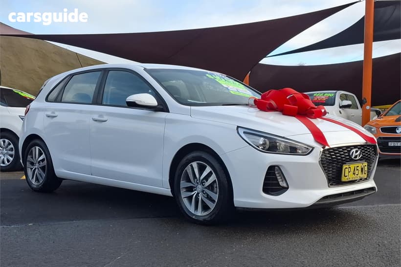 White 2018 Hyundai I30 Hatchback Active 1.6 Crdi