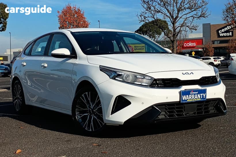 White 2021 Kia Cerato Hatchback Sport