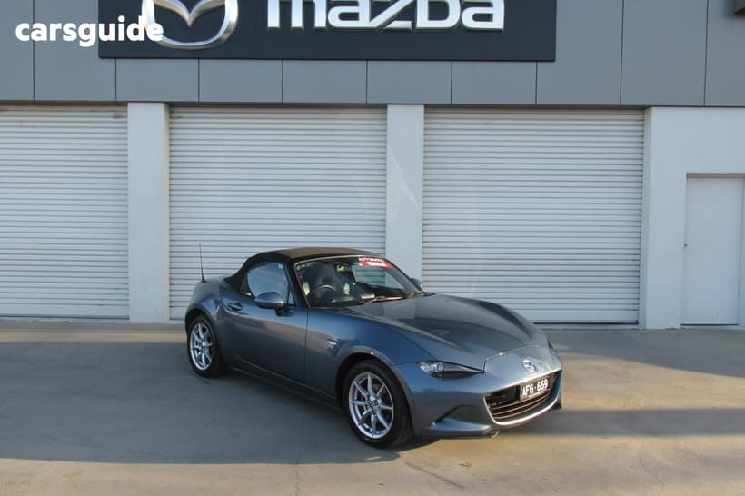 Blue 2015 Mazda MX-5 Roadster