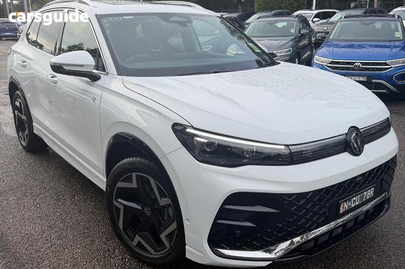 White 2026 Volkswagen Tiguan Wagon 150Tsi R-Line