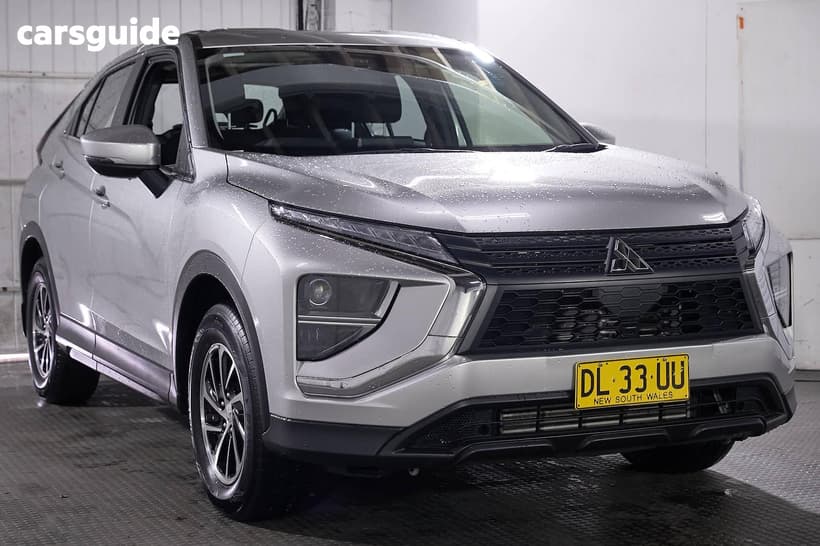 Silver 2024 Mitsubishi Eclipse Cross Wagon Es (2Wd)