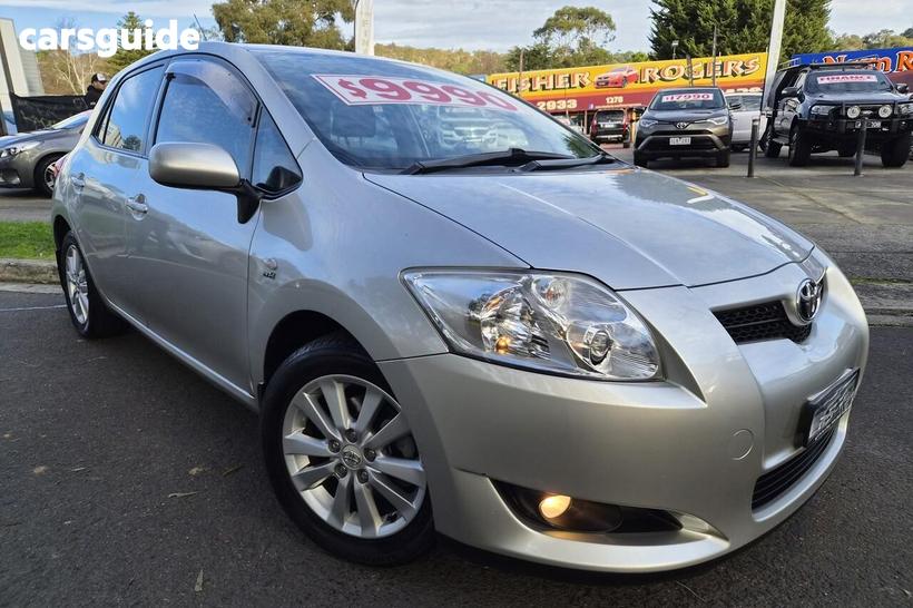 Silver 2009 Toyota Corolla Hatchback Conquest