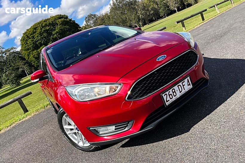 Red 2016 Ford Focus Hatchback Trend