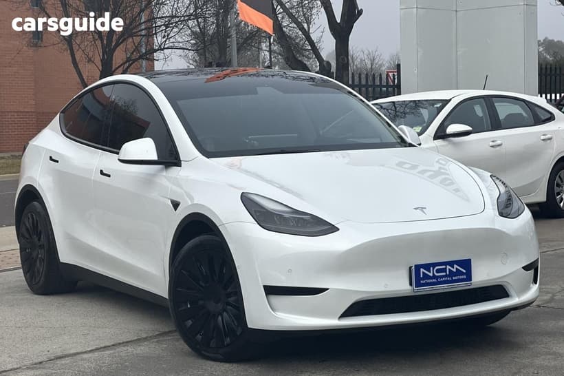 White 2022 Tesla Model Y Wagon Rear-Wheel Drive