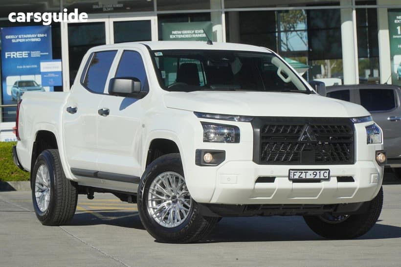 White 2025 Mitsubishi Triton Double Cab Pick Up Glx (4X2)