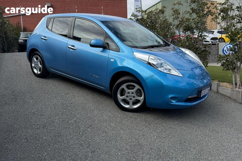 Blue 2012 Nissan Leaf Hatch ZE0