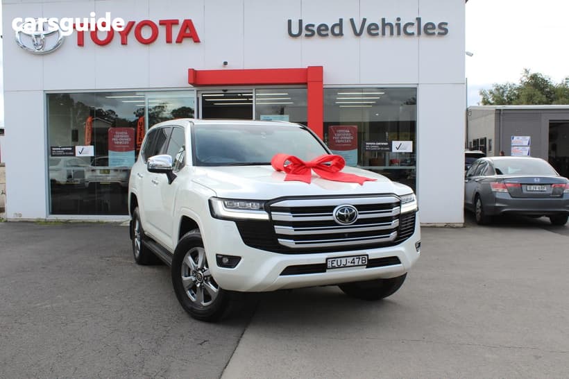 White 2022 Toyota Landcruiser SUV