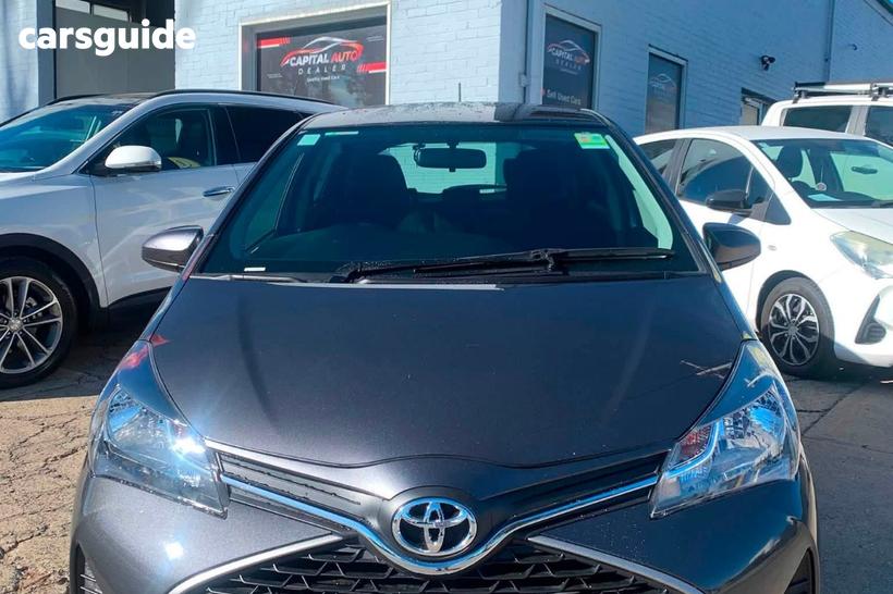 Grey 2016 Toyota Yaris Hatchback Ascent