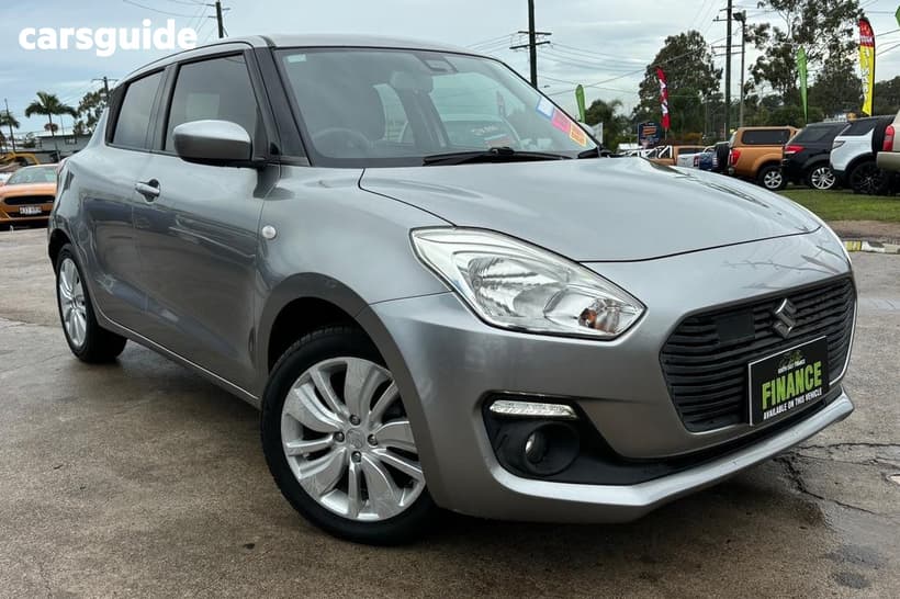 Silver 2017 Suzuki Swift Hatchback Gl Navigator