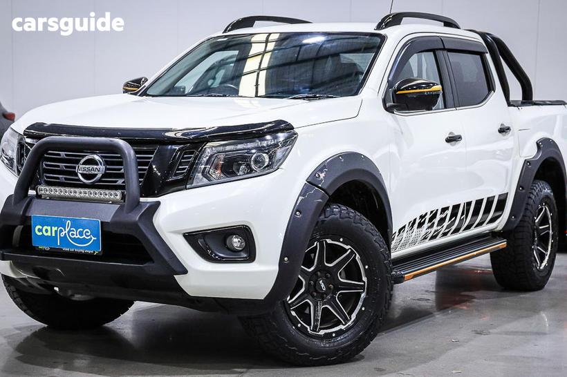 White 2019 Nissan Navara Dual Cab Pick-up N-Trek Special Edition (4X4)