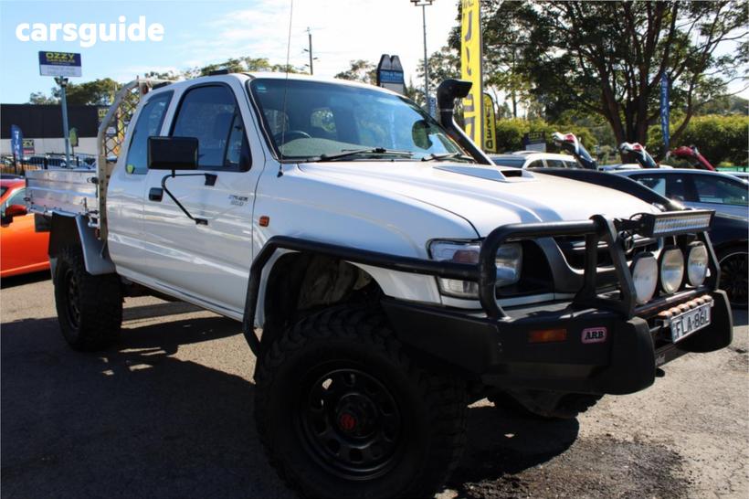 White 2002 Toyota Hilux X Cab Cab Chassis (4X4)