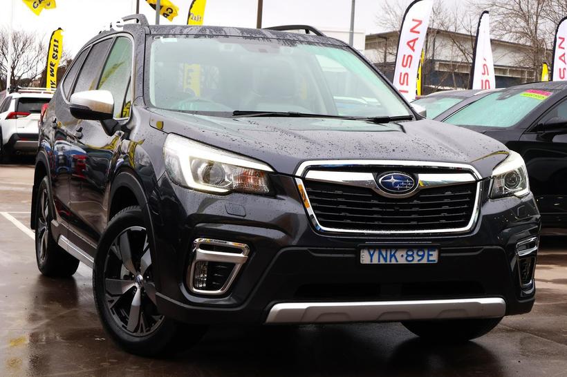 Grey 2019 Subaru Forester Wagon 2.5I-S (Awd)