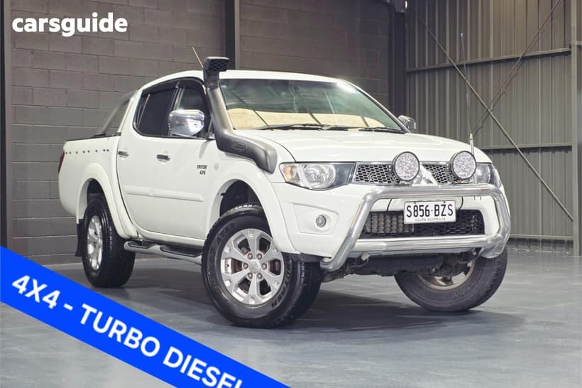 White 2011 Mitsubishi Triton Double Cab Utility Glx-R (4X4)