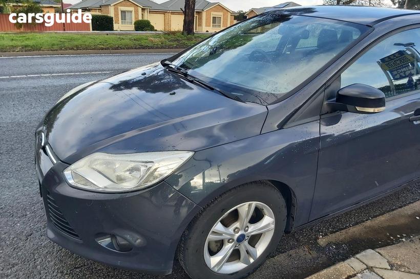 Grey 2014 Ford Focus Hatchback Trend