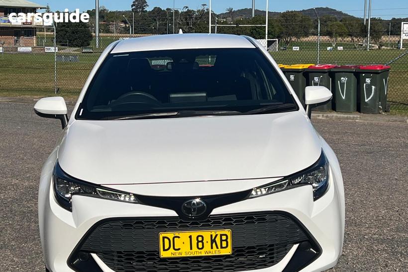 White 2021 Toyota Corolla Hatchback Ascent Sport