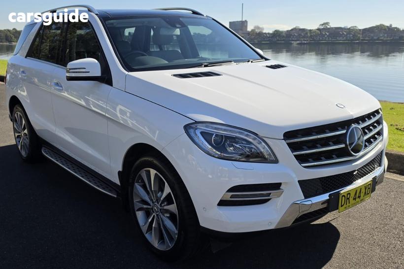 White 2014 Mercedes-Benz ML350 Wagon Cdi Bluetec (4X4)