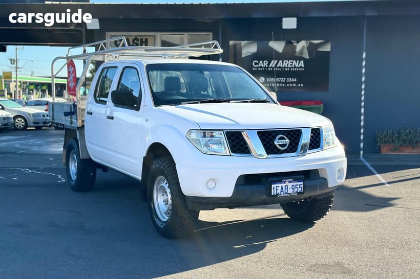 White 2010 Nissan Navara Dual Cab Pick-up Rx (4X4)