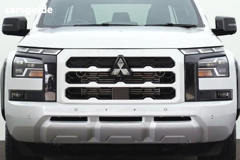 White 2026 Mitsubishi Triton Double Cab Pick Up Gsr (4X4)