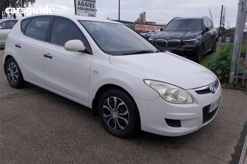 White 2009 Hyundai I30 Hatchback Sx 1.6 Crdi