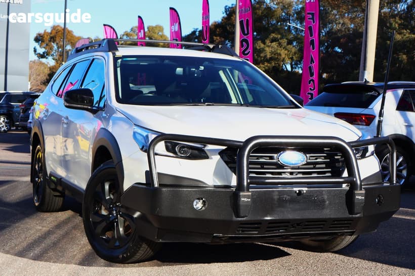 White 2022 Subaru Outback Wagon Awd Sport