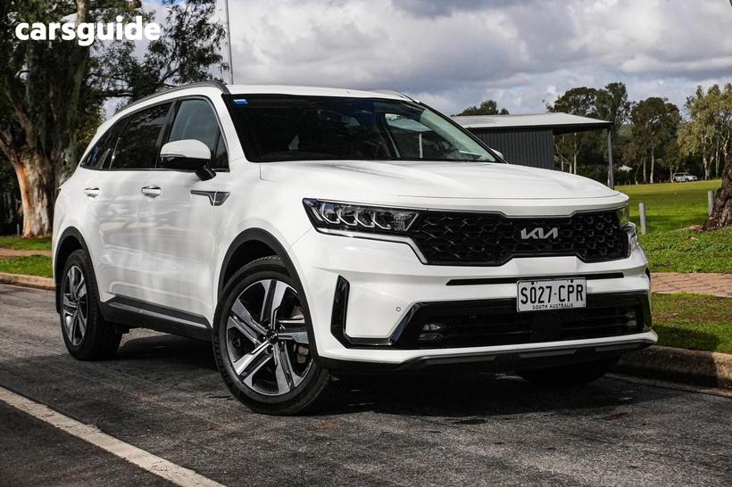 White 2022 Kia Sorento Wagon Sport+ 7 Seat