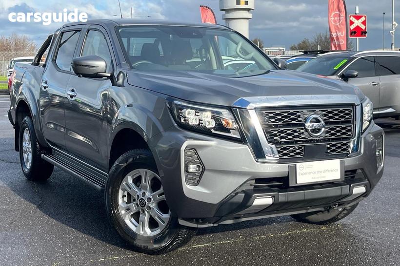 Grey 2025 Nissan Navara Dual Cab Pick-up St (4X2)