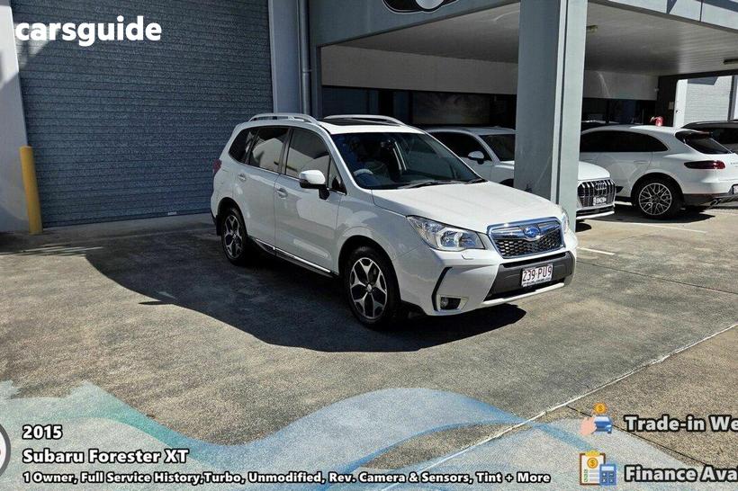 White 2015 Subaru Forester Wagon 2.0Xt