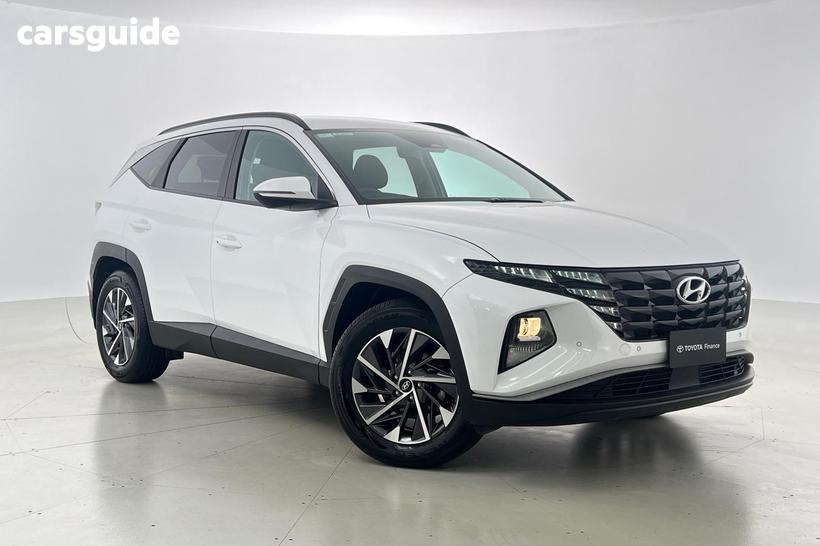 White 2022 Hyundai Tucson Wagon Elite (Awd)