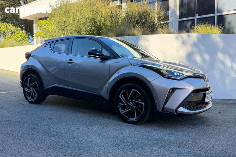 Silver 2020 Toyota C-HR SUV KOBA (AWD) NGX50R