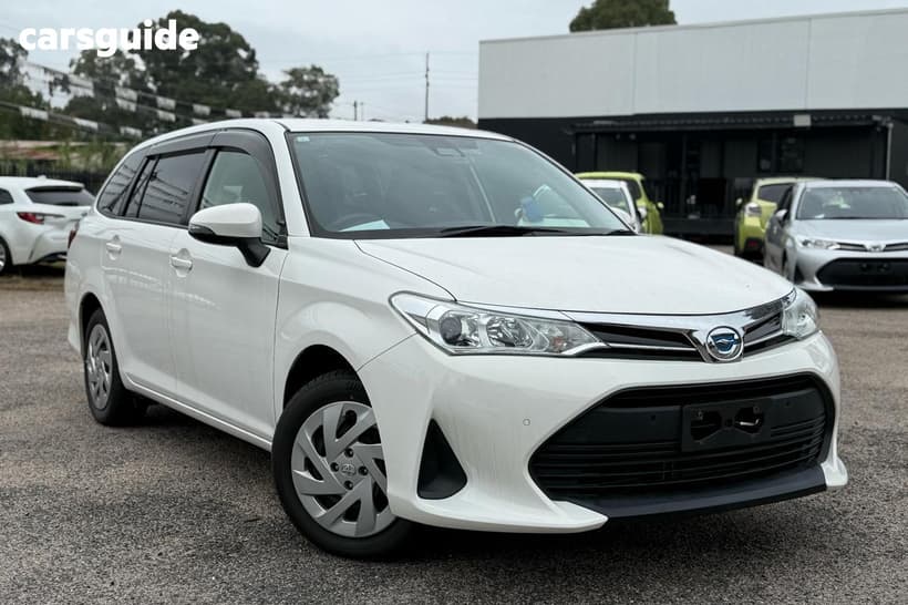White 2020 Toyota Corolla SUV FIELDER HYBRID EX