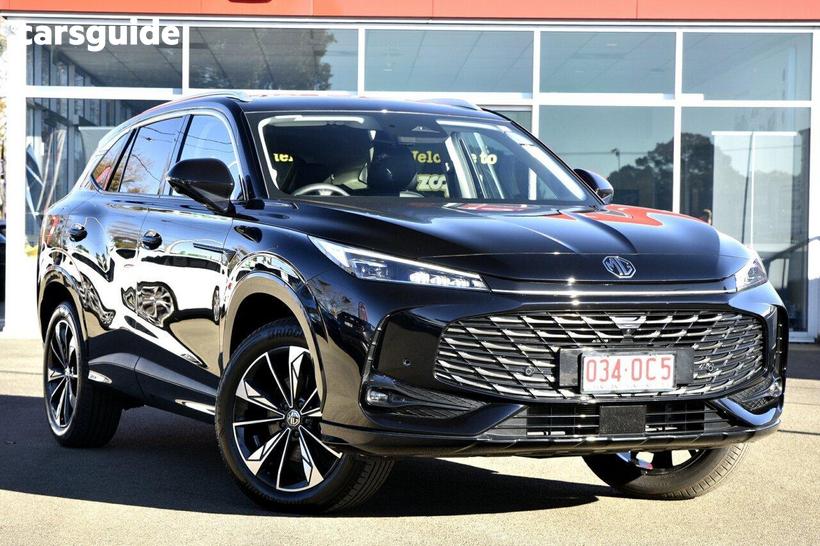 Black 2025 MG HS Wagon Essence