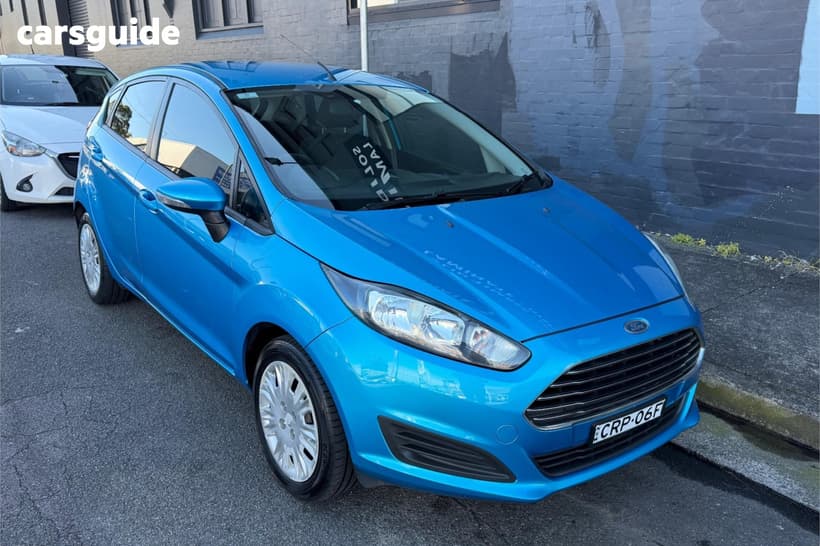 Blue 2014 Ford Fiesta Hatchback Ambiente