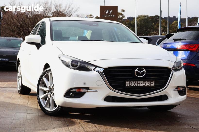 White 2018 Mazda 3 Sedan Sp25 Gt