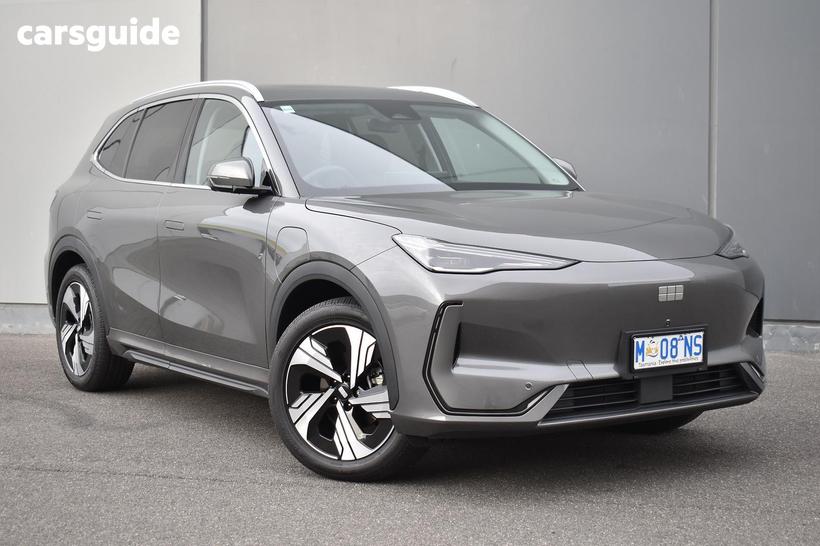 Grey 2025 Geely EX5 Wagon Inspire