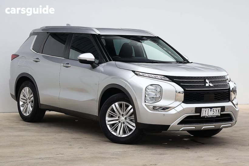 Silver 2022 Mitsubishi Outlander Wagon Ls 7 Seat (2Wd)
