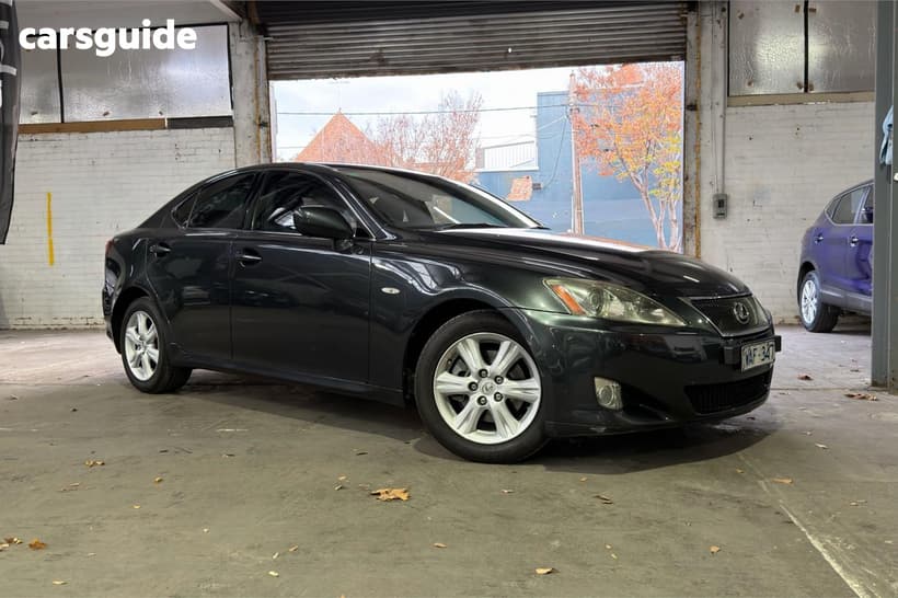 Grey 2007 Lexus IS250 Sedan Prestige