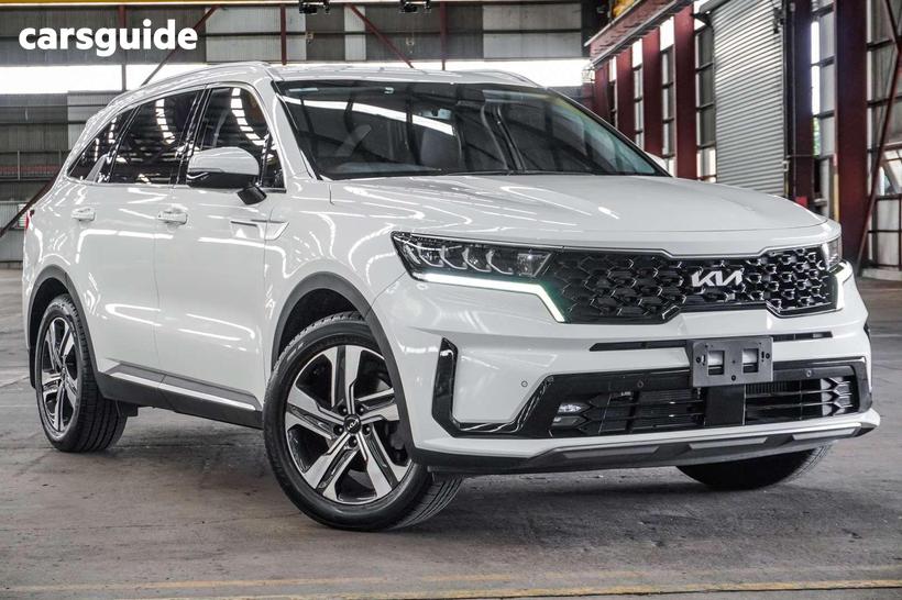 White 2022 Kia Sorento Wagon Sport+ 7 Seat