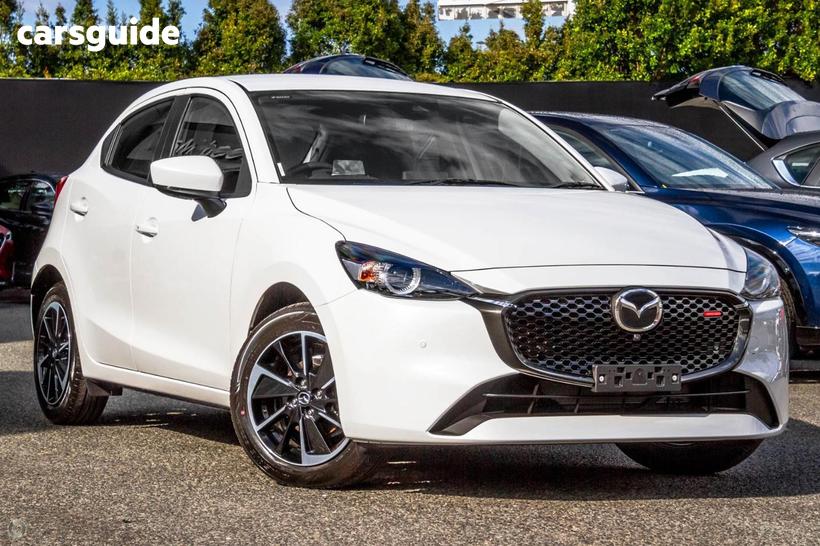 White 2026 Mazda Mazda2 Hatchback G15 Evolve