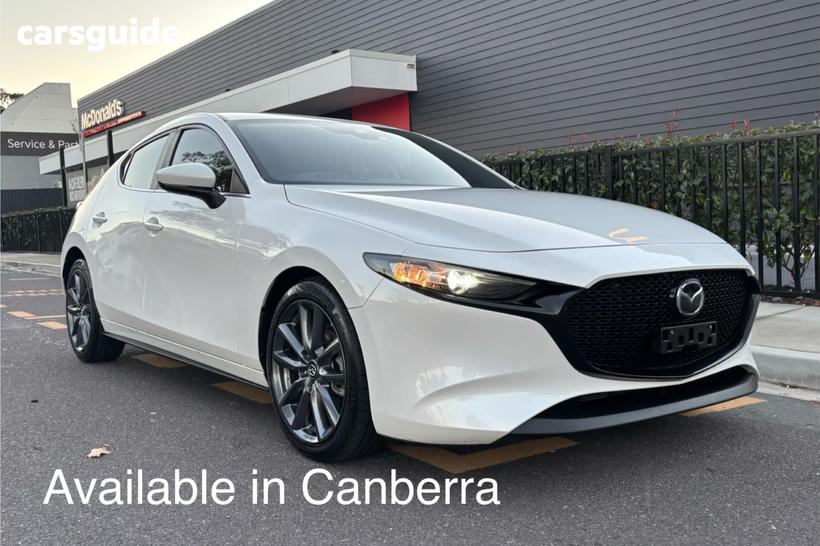 White 2019 Mazda 3 Hatchback G20 Evolve