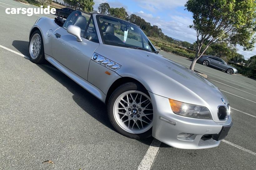 Silver 2000 BMW Z3 Convertible
