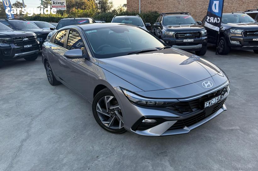 Grey 2025 Hyundai I30 Sedan Elite