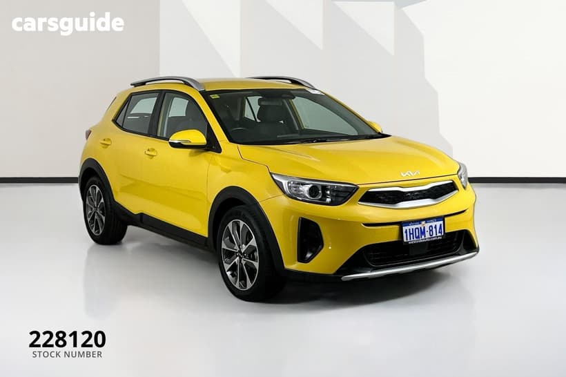 Yellow 2022 Kia Stonic Wagon Sport