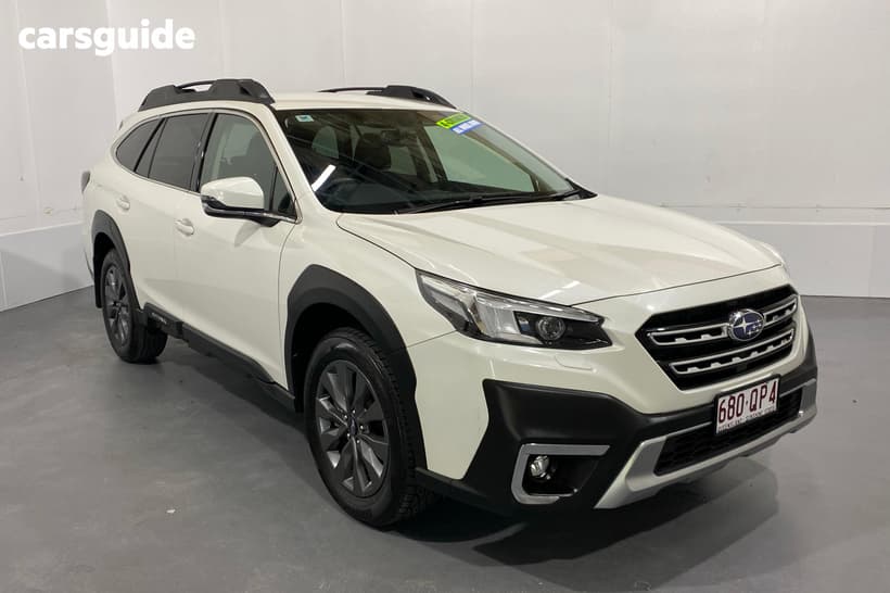 White 2024 Subaru Outback Wagon Awd