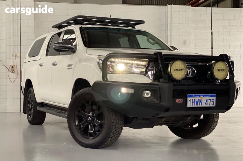 White 2018 Toyota Hilux Dual Cab Utility Sr5 (4X4)