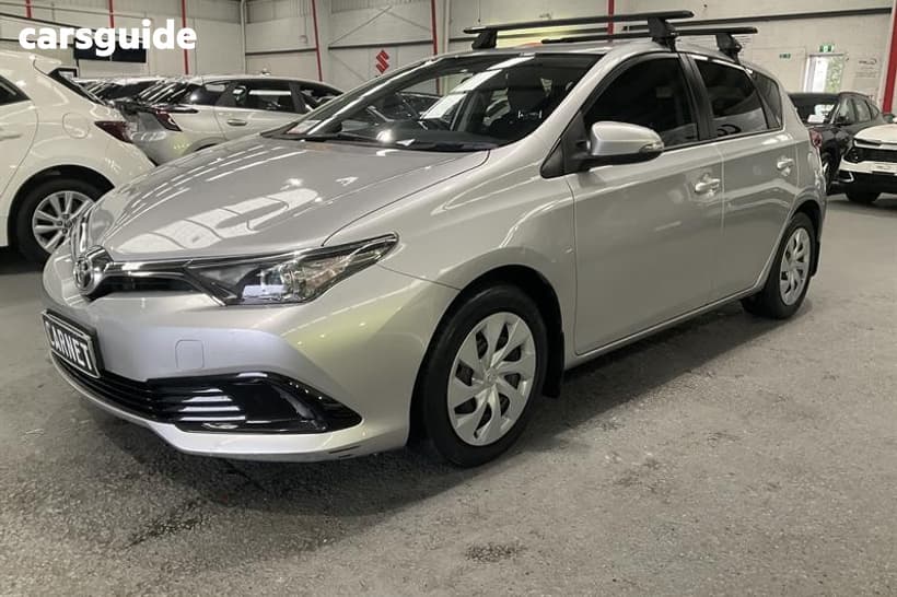 Silver 2016 Toyota Corolla Hatchback Ascent