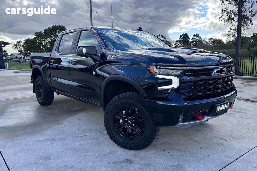 Black 2024 Chevrolet Silverado Crew Cab Pickup 1500 Zr2