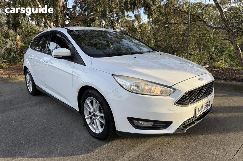 2017 Ford Focus Hatchback Trend
