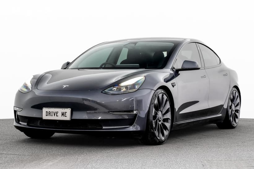 Grey 2022 Tesla Model 3 Sedan Performance